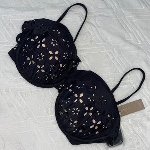 J. Crew Bathing suit top (New) 🖤